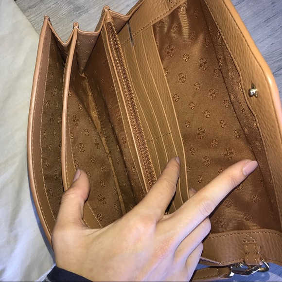 NWT Tory Burch Robinson Landon Crossbody - Picture 6 of 7